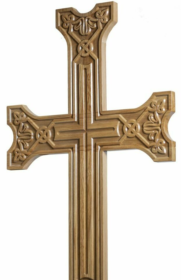 <span style="font-weight: normal;">Крест на могилу дубовый "Хачкар"</span>