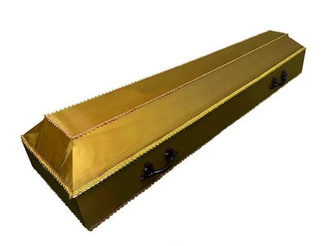 <span style="font-weight: normal;">Гроб деревянный обтянутый тканью, золото</span><br>